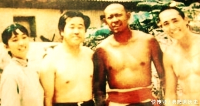 徐老师&莫言:十二岁被父亲母亲哥哥差点打死,三十岁靠演绎此事一举成名