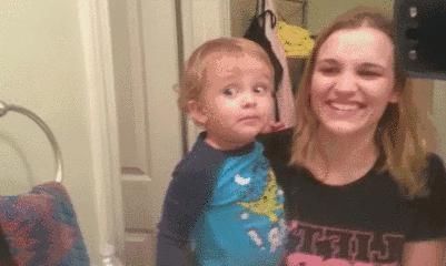 父母|“儿子用200元换了20元的玩具”,孩子间不等价交换,大多数父母都做错了