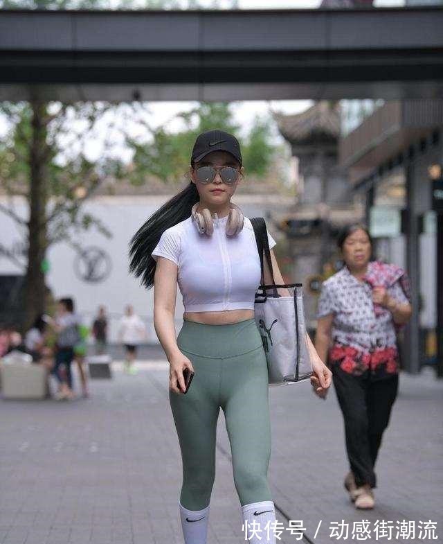 高跟鞋 约会必备的瑜伽裤穿搭技巧,让造型美感升级,非常不错
