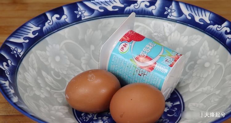 面粉加鸡蛋做法,不蒸不烙,外酥里软,早餐再也不用出去买了