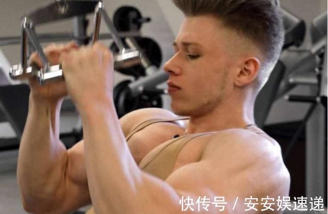 体脂率|18岁肌肉少年,13岁开始健身,肌肉呈现出拉丝状态