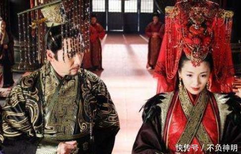 君主|史上唯一一位两朝皇后，一生被废立多次，最终觅得真爱君主！