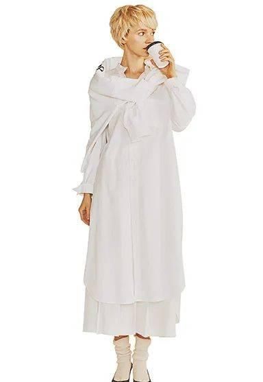 重样|一衣多穿专享初春的中长款白衬衣8天搭出不重样