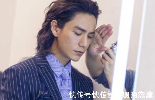 佛经#陈坤手抄佛经:笔法清秀有力,是真正难得一见的好书法