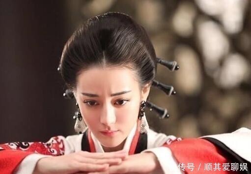 废铁|大墓揭开一神秘古国,出土上万件文物,考古队却最看重一块废铁!