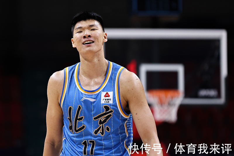 球队|首钢输球并不意外!211CM高塔下半场沦为蓝领,雅尼斯急需调整