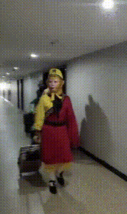 |搞笑动图:妹子,你这是相亲成功了吗?