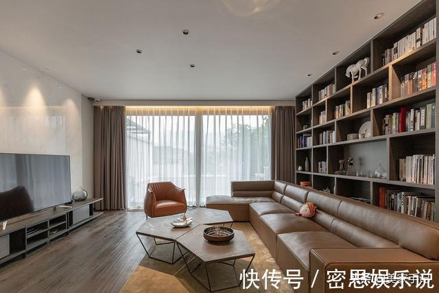 本案|再买房,我一定学她家沙发不靠墙,往前挪0.5米,完工反而实用