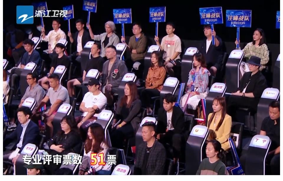 姚曉棠|中國好聲音：王鴻昊氣息不穩(wěn)險晉級，姚曉棠獲得滿票引發(fā)質(zhì)疑