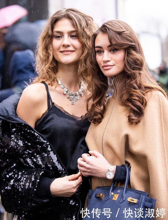 年龄|冬季外套不用买太多,准备短款羽绒服就够了,不挑年龄还时尚