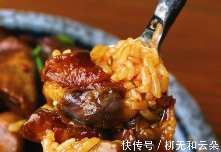 水淀粉|教你做一道少油版的鱼香茄子，酱汁是灵魂，一口下去非常下饭！