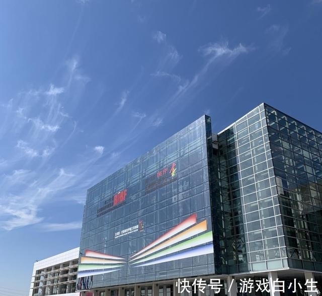 出版社$纸质书不会被取代,我想这也是北京国际图书节年年举办的意义