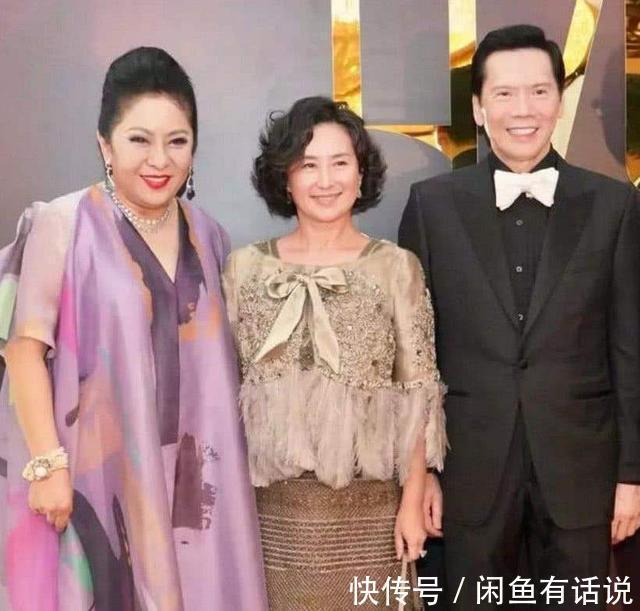 搭配 当向太与何超琼同框,终于明白微胖女人为什么爱穿花衣服,太贵气