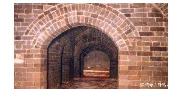 参观|明朝君主的陵墓已经被盗墓者连续参观了九次，没有开门就被遗弃了