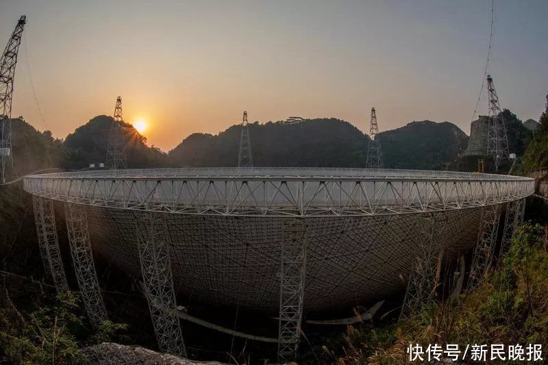 面向世界开放首日，我们去看了看“中国天眼”的唯一“打卡”点