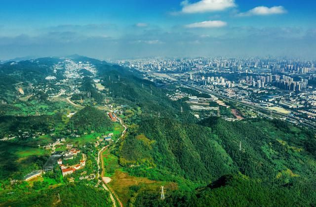 叶毓山|第十三届中国西部动漫文化节成渝双城文旅展三高九龙坡 三宜山水城