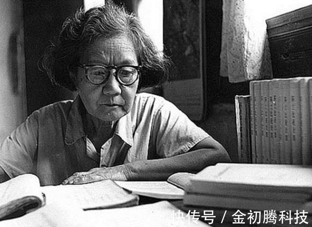 宋清如$恋爱10年不提结婚,结婚仅2年离世,留下1岁幼子,娇妻守寡一生