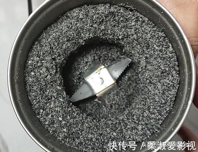 芝麻|多吃芝麻有好处,教你最健康的吃法,无糖无添加又易消化,真好吃