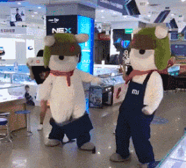 |搞笑GIF:当时我就懵了 裤子事小脸面事大