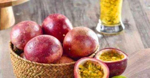 排毒养颜|女性担心自己老太快,要坚持吃的食物,美容养颜、养护血管