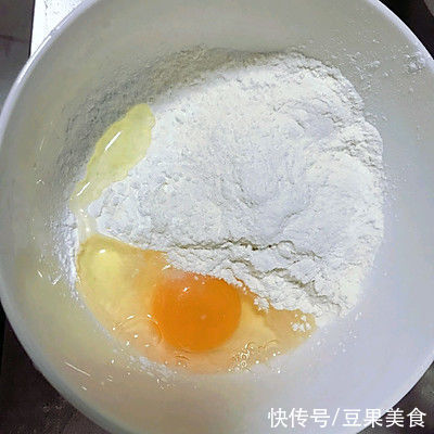 小酥肉|不可错过的下酒菜酥脆可口的小酥肉，过瘾