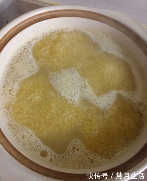 黏稠|喝小米粥好处多,别直接下锅煮,掌握3个技巧,香浓粘稠,米油厚