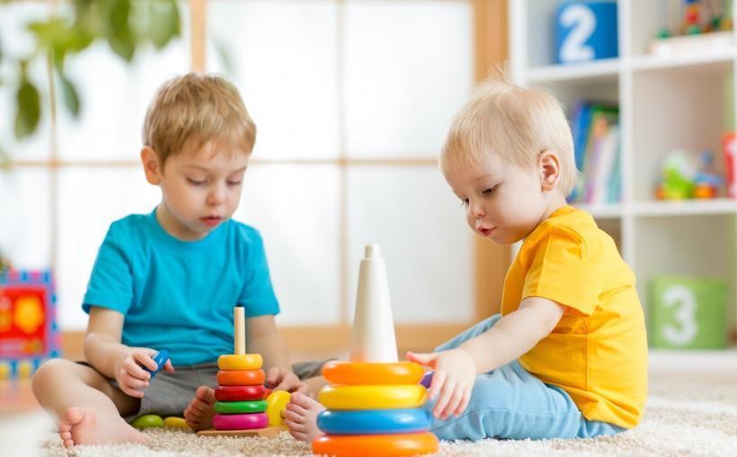 孩子|孩子两岁以后,妈妈牢记三多三开始三控制,让娃快乐健康成长