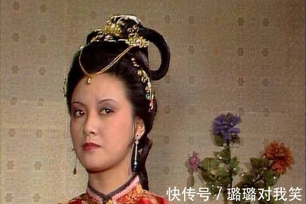 王善保#贾府抄检大观园,黛玉被抄检出了赃物,为什么王熙凤却放过她?