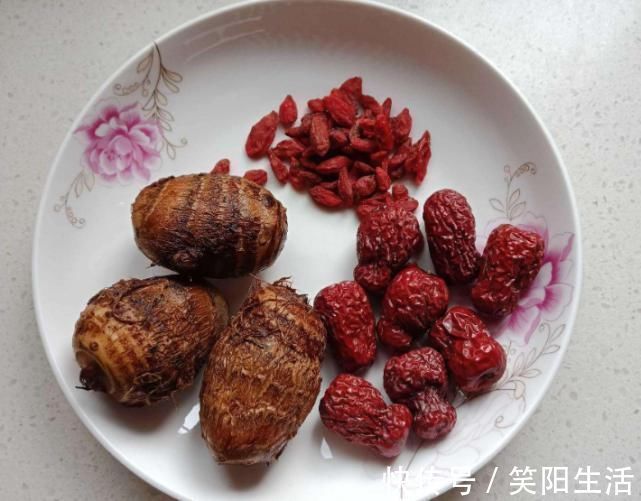 芋头红枣汤|真正补血的食物不是阿胶,而且它,每天喝一碗,气血双补,脸色红润