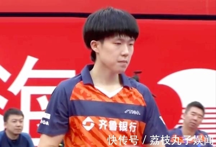 马龙|马龙独得2分仍丢冠!王楚钦连丢2分遭质疑,梁靖崑率队创造奇迹