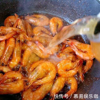 好吃|这样做的油焖大虾~简单快手~好吃到舔手指