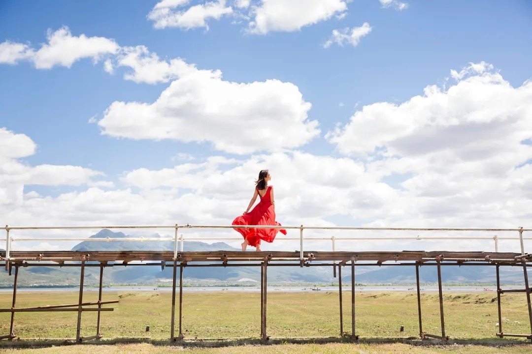 菜根谭|人生最高级的活法：傻、诚、笑、空、容