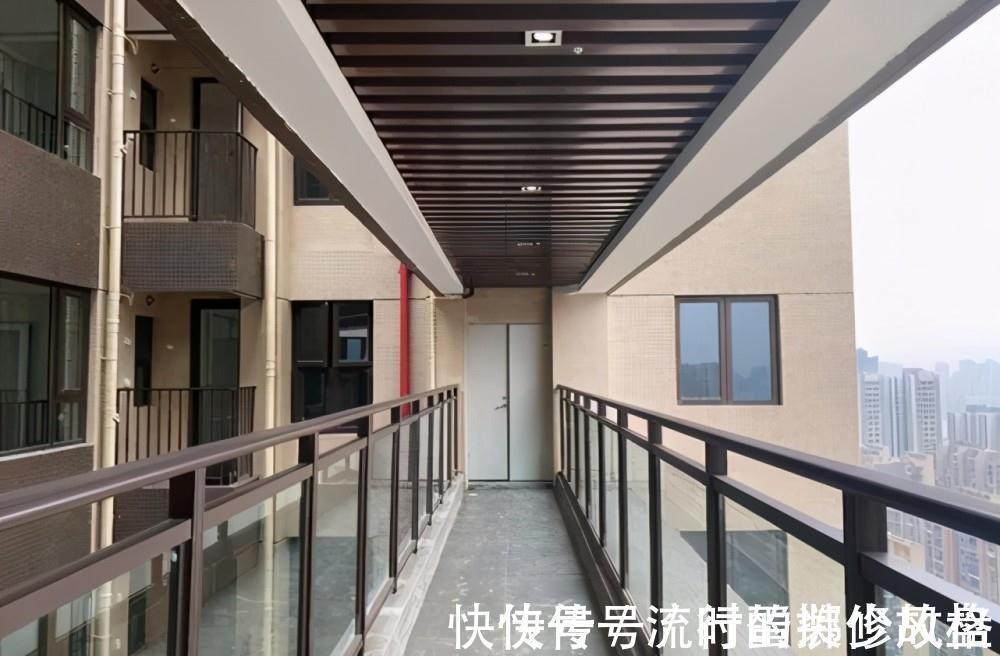 连廊|别人买房都不喜欢连廊,我哥们却专挑连廊户型买,住了一年说真香