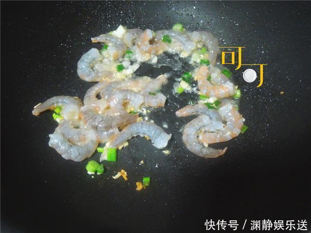 家庭|好吃易做的香菇炒虾仁,食材很简单,家庭餐桌方便实用,一学就会