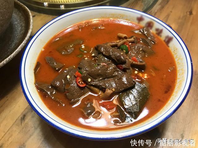 姐夫|姐夫请客吃饭,9个人吃12道菜,花了628元,吃一半不想吃了
