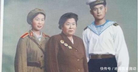 何子友|此女真牛!年轻时双拳单挑土匪,日军听到她的名字,吓得掉头就跑!