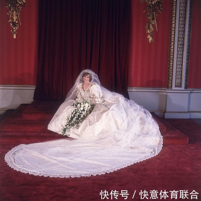 戴安娜婚礼前暴瘦，腰围缩小14厘米，只因查尔斯说她胖