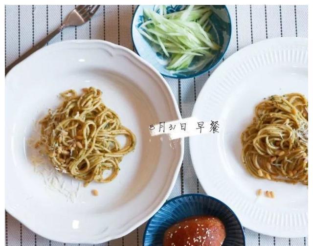 营养均衡|这4种伤胃早餐不建议娃常吃!换个方式,香喷喷的更营养