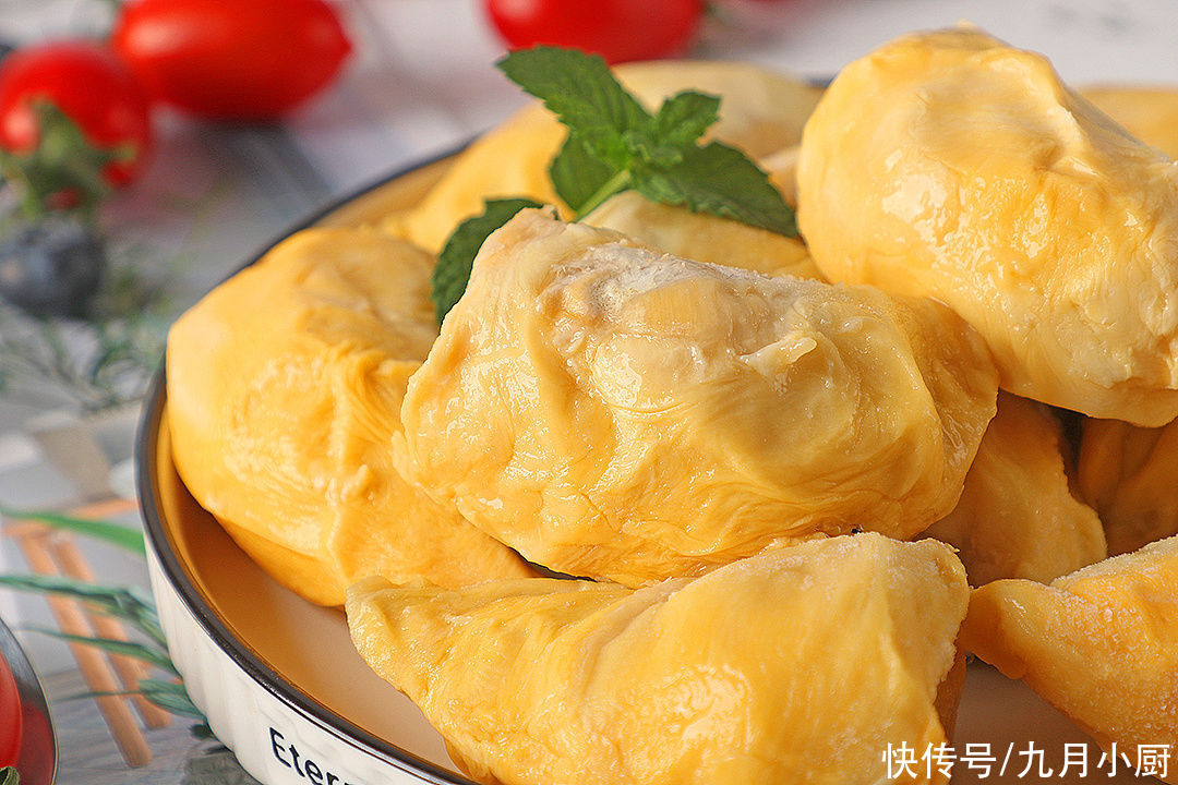 夏天|夏天吃“冻水果”，首推这4种，比吃冰糕强多了，只清爽，不太凉