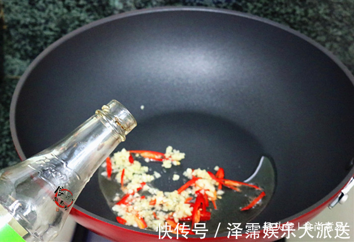 蒜头|入秋后晚饭坚持吃此菜,哪怕之前胖成球,冬天照样瘦成猴