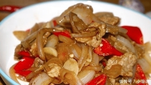 美味|洋葱和它是绝配,每周必做一次给孩子吃,鲜嫩美味,做法超简单