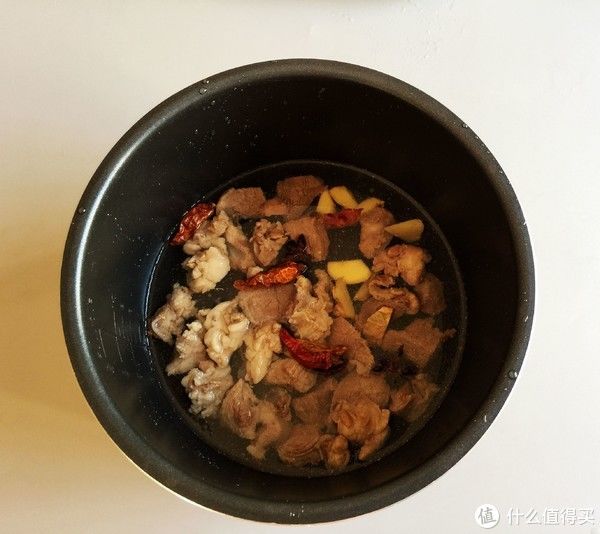 明日冬至,这2样菜一起炖一锅,鲜香滋补又美味,暖身补气不怕冷