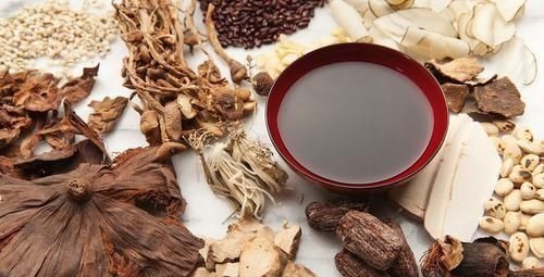 水液|祛湿难,难于上青天!一张千年古方,只有4味药,从根上断绝湿气