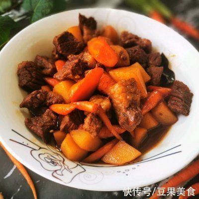 减脂|营养和美味，都在这道#一周减脂不重样#红焖牛腩里