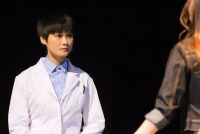 冰箱|李宇春的冰箱首曝光,連豆瓣醬都分類的她才是隱藏的“女版黃磊”