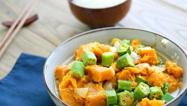 美味家常的几道小炒菜，色泽诱人，做起来非常的简单！