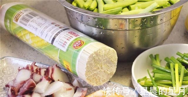 姜丝|虾仁豆角面,营养又好吃,健康美味!