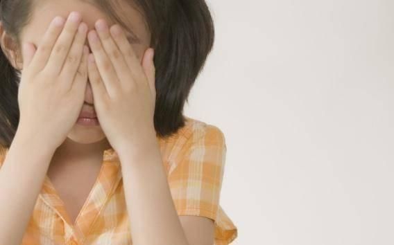 女童|12岁女童骨缝闭合,可能是父母做的这件事,不少家长还在做