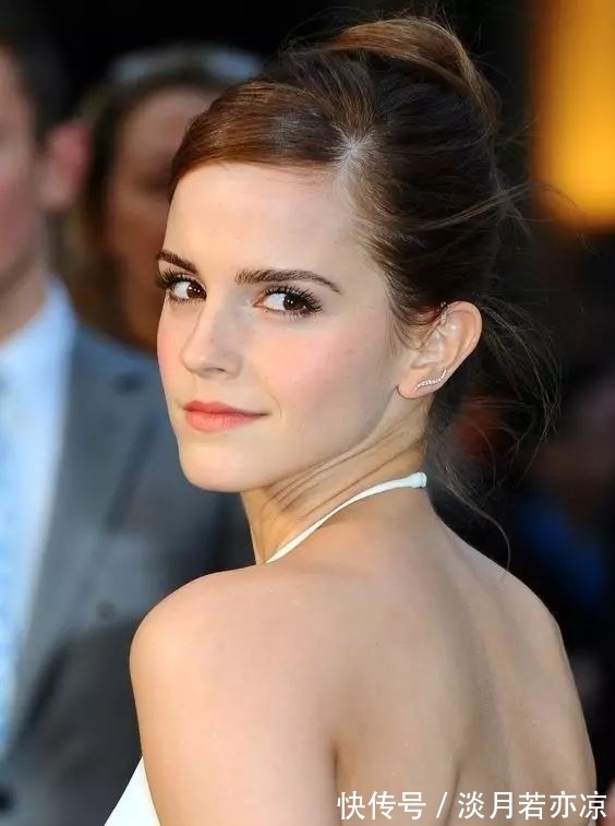 elle|你穿的衣服,藏着你读过的书