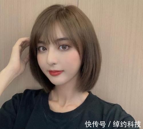 发量|女发别乱剪,高人气发型20款送给大家,很多女性都喜欢